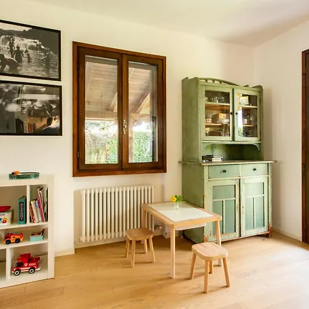 Casa Con Giardino Nyaraló *
